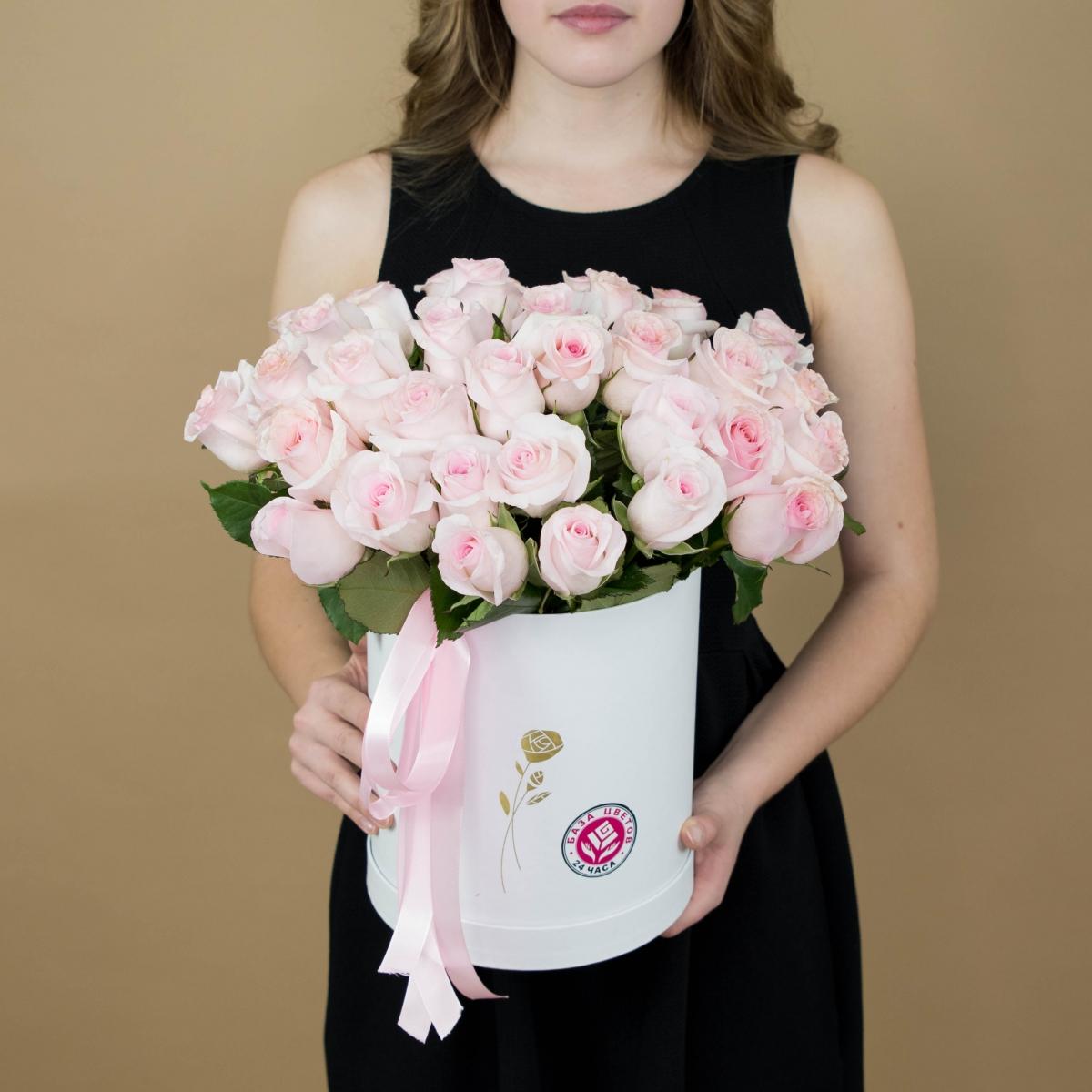 Розы розовые в шляпной коробке (артикул букета - 288ya)