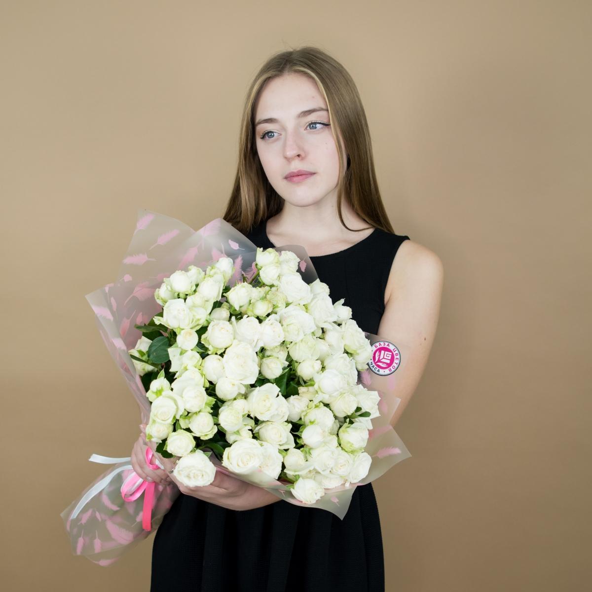 Розы кустовые белые (артикул  576ya)